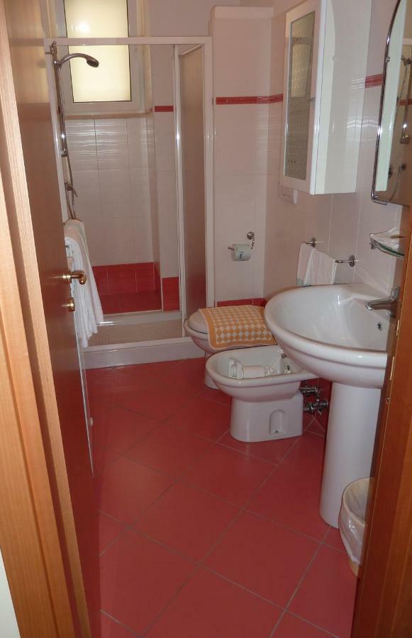 Aparthotel Beaurivage à San Benedetto del Tronto Extérieur photo